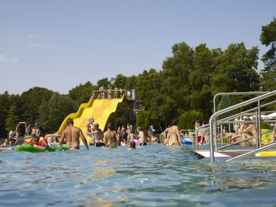 Zwembad Uelsen 03.jpg