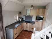 Kinderbungalow keuken.jpg
