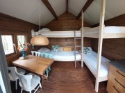 Trekkershut kaps camping twente.jpg